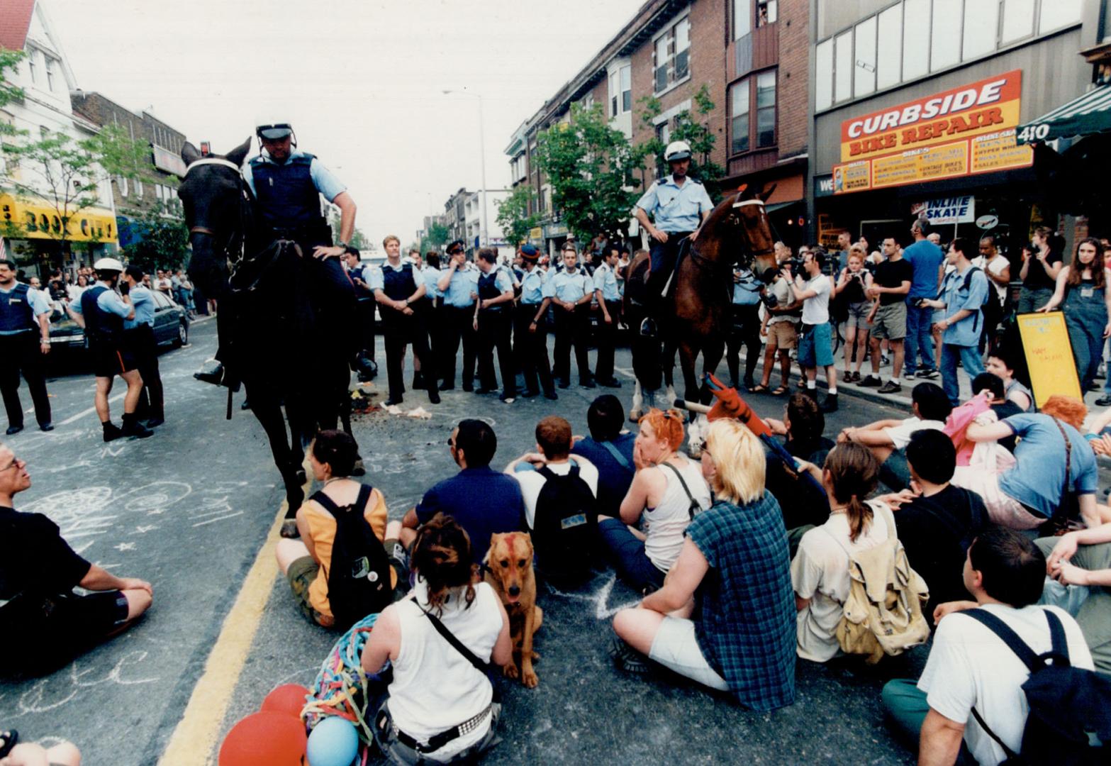 Bloor & Spadina/ Brunswick global street party