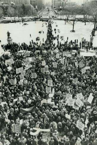 Protest Demonstrations - Canada - Ontario - Toronto, etc - Teachers