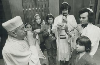 Religious Customs - Jewish - 1975