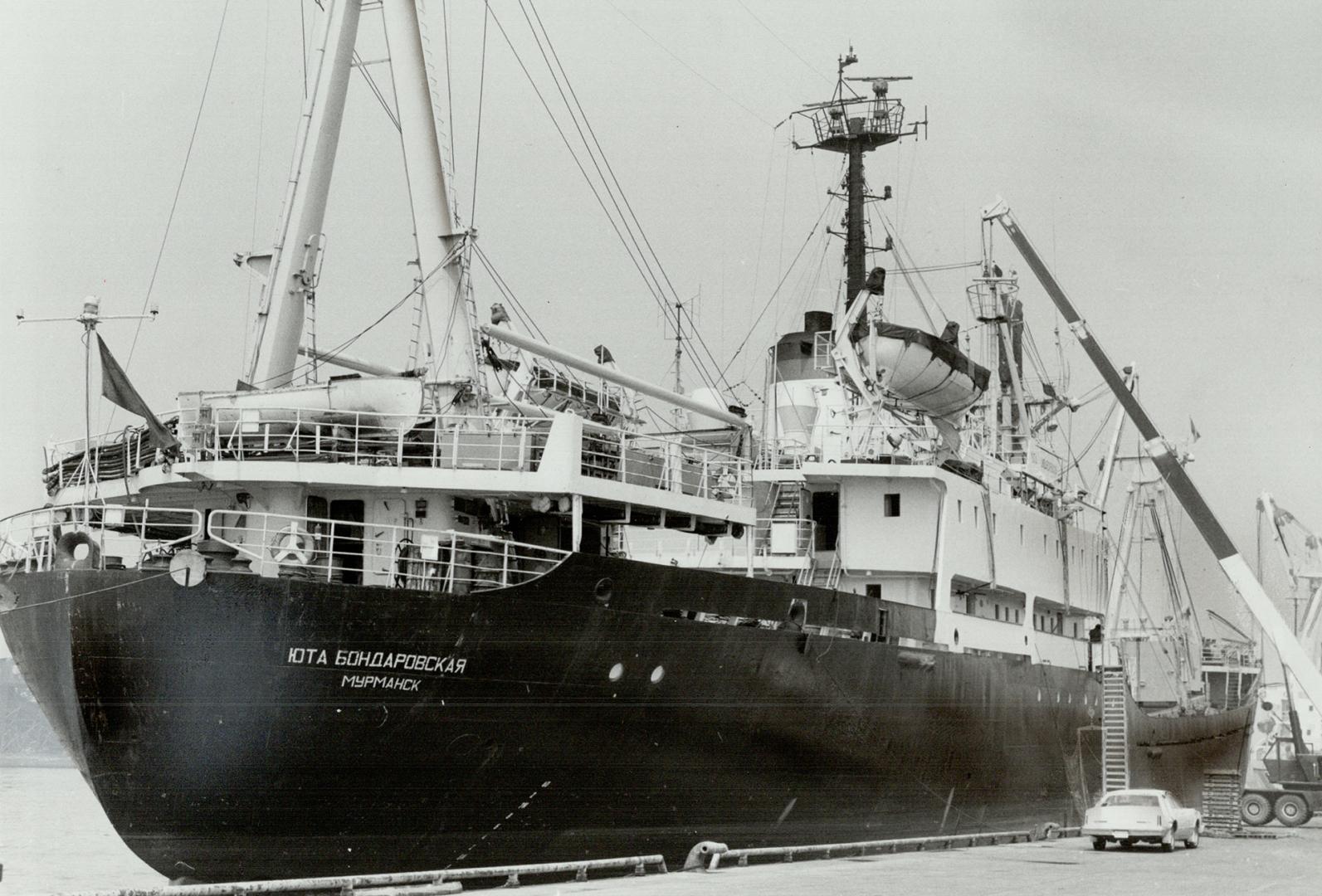 Too little: Russian ship Yota Bondarovskaya is now being unloaded in Toronto Harbor but there are not enough vessels arriving in port to keep workers busy, Great Lakes/Seaway task force was told