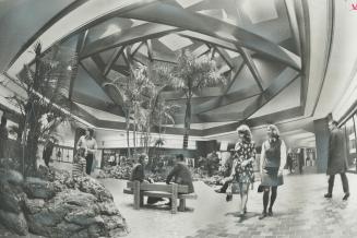 This indoor garden is one of four that dot the new Sherway Gardens at Highway 27 and the Queen Elizabeth Way in Etobicoke. This one - the tropical gar(...)