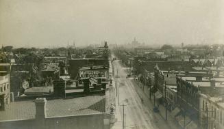 Yonge Street, College To Bloor Streets, looking south from south of Bloor St