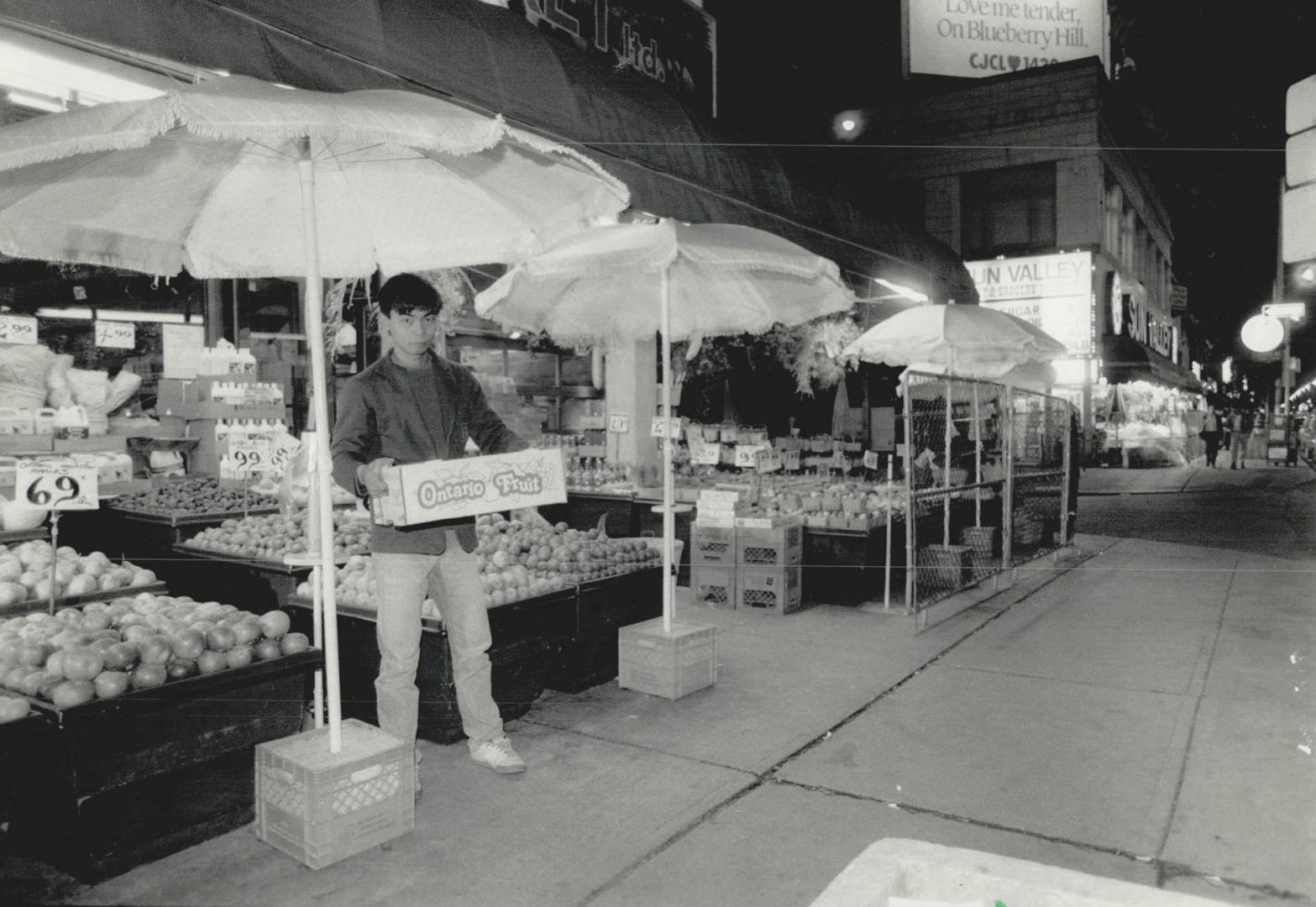 The vegetable vendor