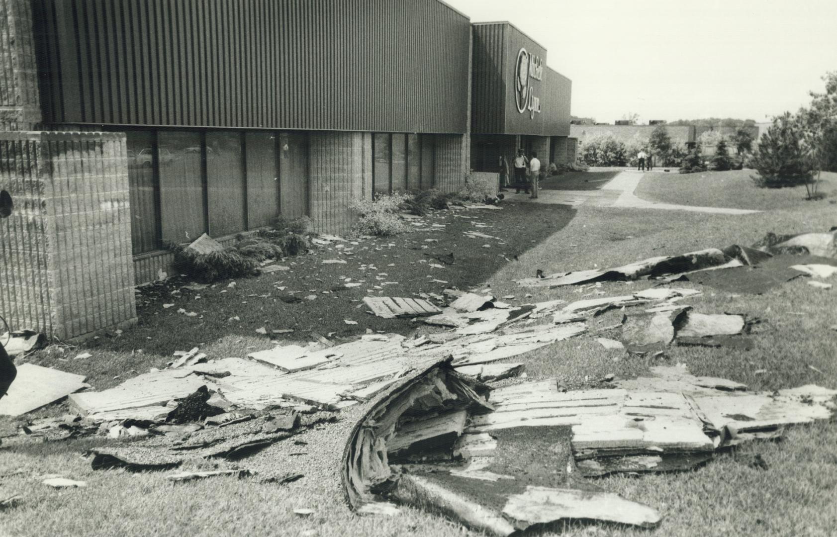 Storms - Tornados - Ontario 1985 (2 files) 1 of 2 files