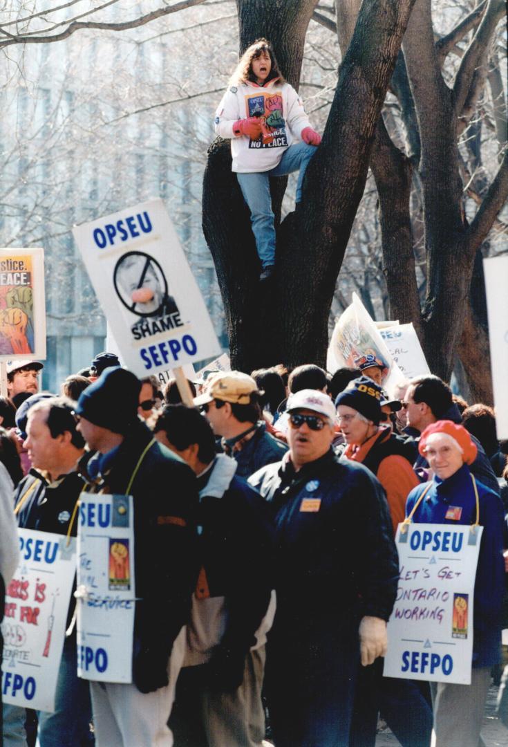 Strikes - Canada - Ontario - Public Service 1996 - Miscellaneous