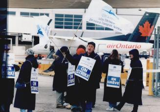 Air Ontario flight attendants
