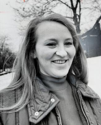 The first woman telephone installer hired by Bell Canada is 23-year-old Lorraine Wilkin, who took off her safety glasses for pictures on a pole and (i(...)