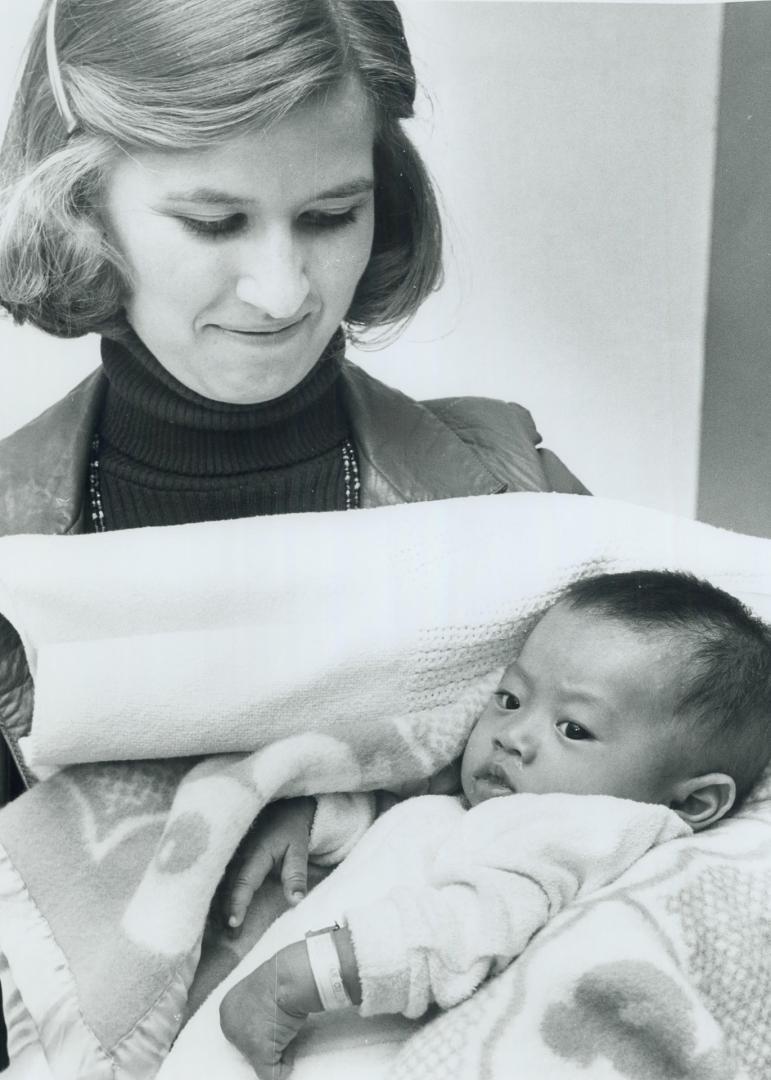 War - Vietnam War - Orphans in Canada