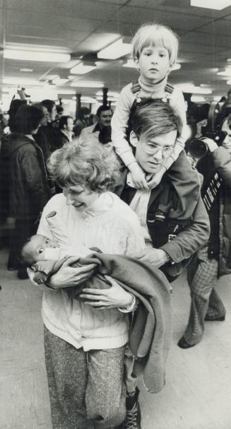 War - Vietnam War - Orphans in Canada