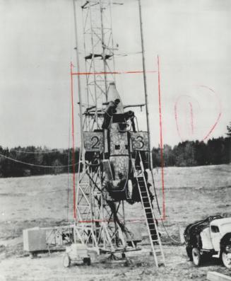 On its launching platform is a German Viper, a piloted, rocket-propelled missle designed to attack aircraft with cannon, rockets and by ramming. The p(...)