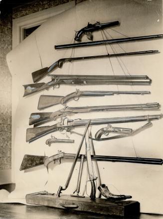 Weapons - Guns - Historic