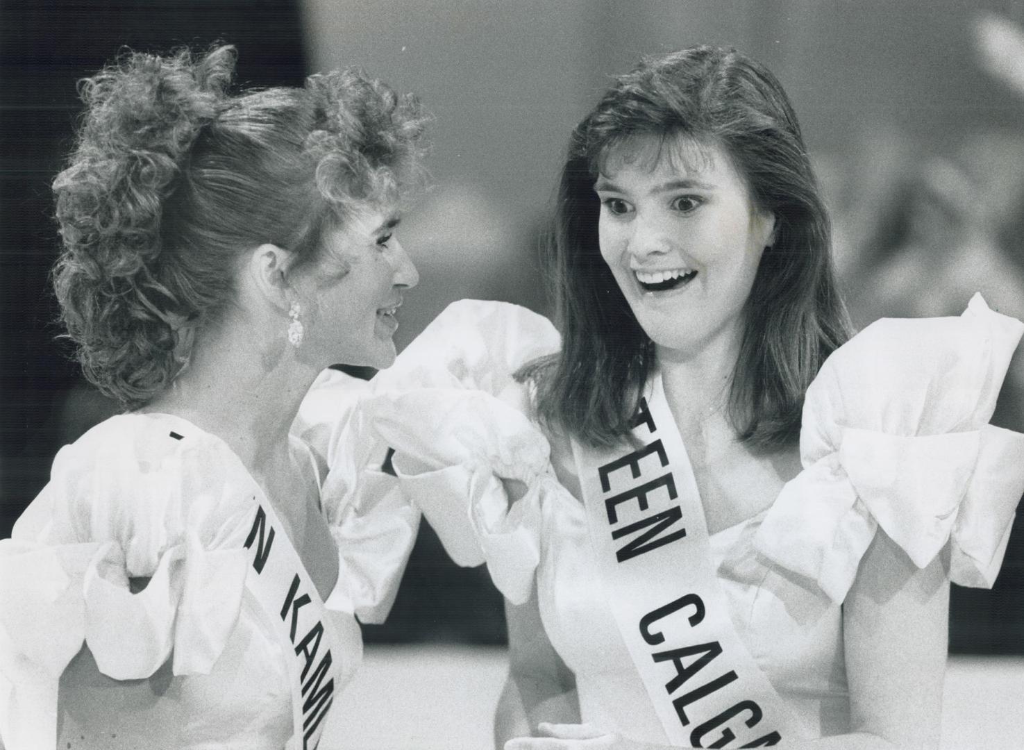 Miss Teen Canada Winner, Dara Sutton of Calgary wears and expression of shock and delight after she was chosen the winner of the Miss Teen Canada Page(...)