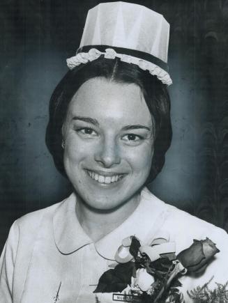 Miss Hope of Metropolitan Toronto for 1973 is Elizabeth Iyes, 21, a student nurse from Barrie, chosen last night at annual meeting of the Metro District of the Canadian Cancer Society at Inn on Park