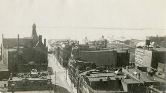 Toronto Downtown, circa 1910. Looking south on Yonge Street, from Traders' Bank building, north east corner Yonge & Colborne Streets