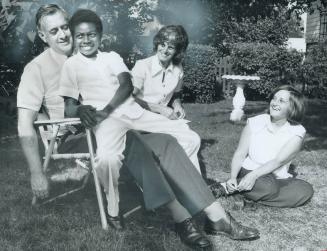 Her life prolonged by surgery in Toronto, 10-year-old Gwendolyn (Diana) Irons of Jamaica is now living with Robert and Ella Joel of Ajax, who hope to (...)