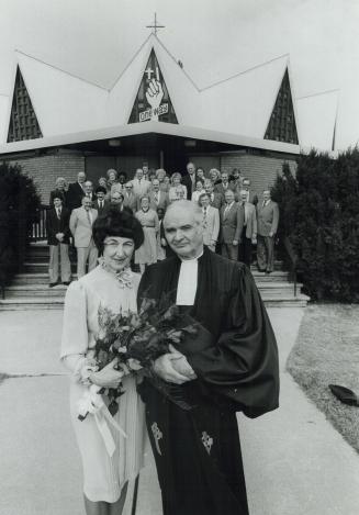 Saying goodby: Rev. John MacGillvray stands with his wife Grace, before his congregation and the church he has preached in for 23 years, Wexford Presbyterian on Elinor Ave., Scarborough