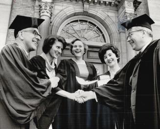 Fair sex is pulpit-bound. Knox College convocation was held at Convocation Hall, U. of T., last night. Congratulating three of the furwmenwhearned dip(...)