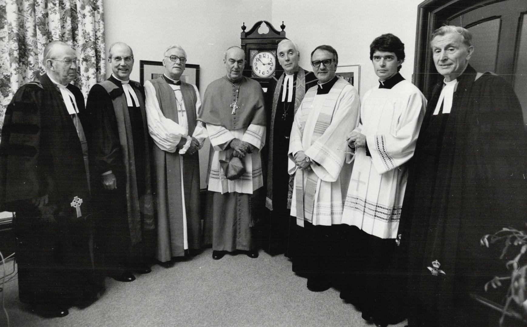 Church - Clergy - Groups - (6) - 1980