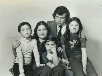 Ignacio Munoz and family: They face deportation to hostile Chile