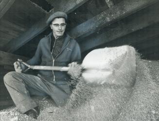 Borrowing money is the only way farmers are able to keep off welfare, according to Del Busche, whose income has dropped sharply with the falling price of grain