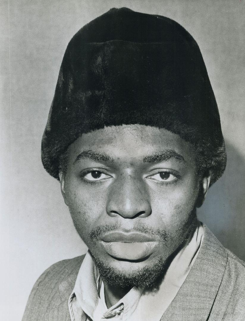 David Ellis, Immigrants lured to Canada