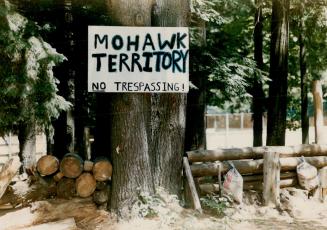 Indians - Canada - Tribes - Mohawk - Oka ( Kanesatake and Kahnawake Reserves ) - 1990
