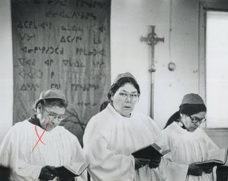 Members of the choir at Fort George, Quebec, will lose their priest on July 1 and the Anglican diocese of Moosonee has no replacement because of a sho(...)