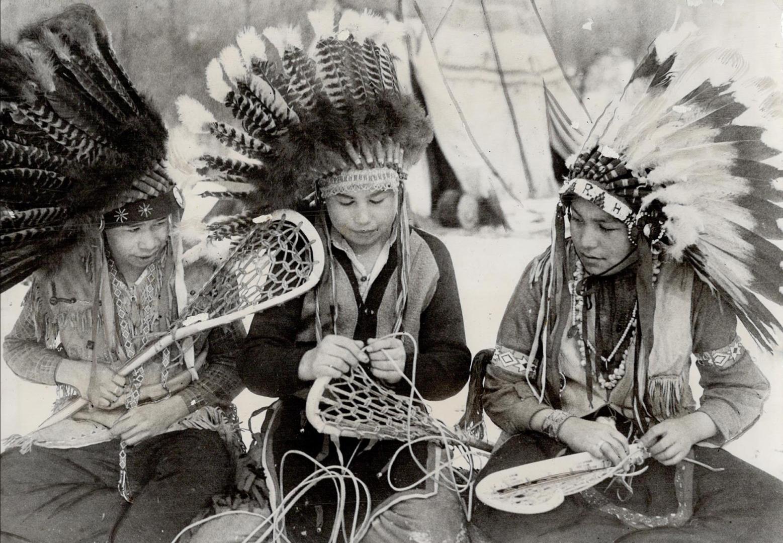 Whole Indian camp will be moved from the Six Nations reserve at Brantford to the Canadian National Sportsmen's show in Toronto. Little Beaver, centre,(...)
