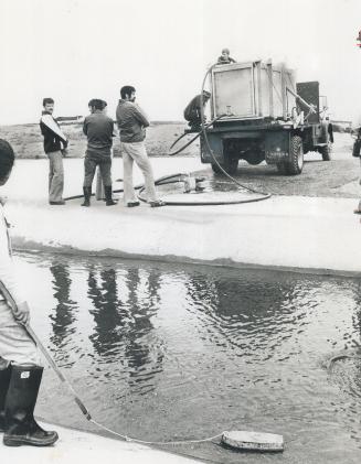 Water had to be delivered to provincial government buildings when residents cut supply to protest French-language legislation