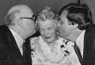 Too much!, At the age of 100, a lady should no longer be required to pucker up on demand - and Alice Ironside has no intention of doing just that. The(...)