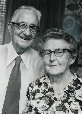 Married 65 years, Clement Thistle, 85, and his wife, Mary, 82, celebrate their 65th wedding anniversary yesterday at their home, on Victoria Park Ave.(...)