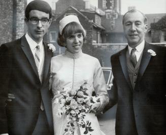 Judge's daughter weds, Mr. Justice John Osler of the Supreme Court of Ontario congratulates his daughter Janet Kathleen and son-in-law George McDonald(...)