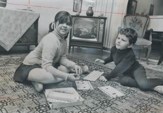 Playing Happily indoors, Youmma Habash 12, left, can now also swim and skate thanks to a kidney operation at the Hospital for Sick Children last March(...)