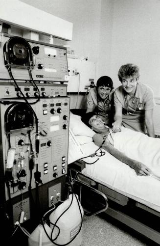In sixteen years the confident smile on the face of June Peters hasn't faded, even though a kidney transplant failed in '82 and she has lost both legs through kidney damage
