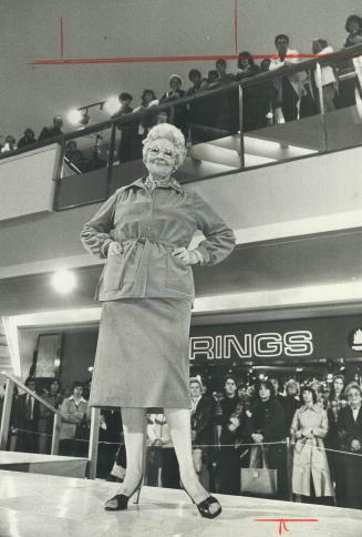 There are no jitters onstage for 76-year-old Gertrude Lucas, a great-grand-mother and first permanent model at Simpsons store more than 50 years ago, (...)