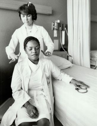 Susan Mayer: Nurse uses touch therapy as alternative to morphine in easing pain