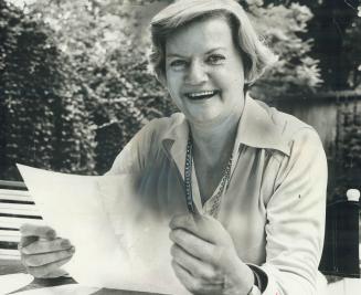 Finishing Touches on Doris Anderson's yet untitled novel - a love triangle involving two women in their 40s and a tycoon - are keeping her busy. Next (...)