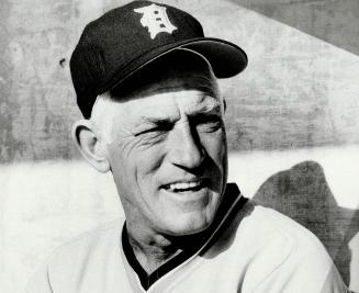 Sitting on fence: Sparky Anderson, manager of Detroit Tigers, isn't willing to bet on Astros-Mets