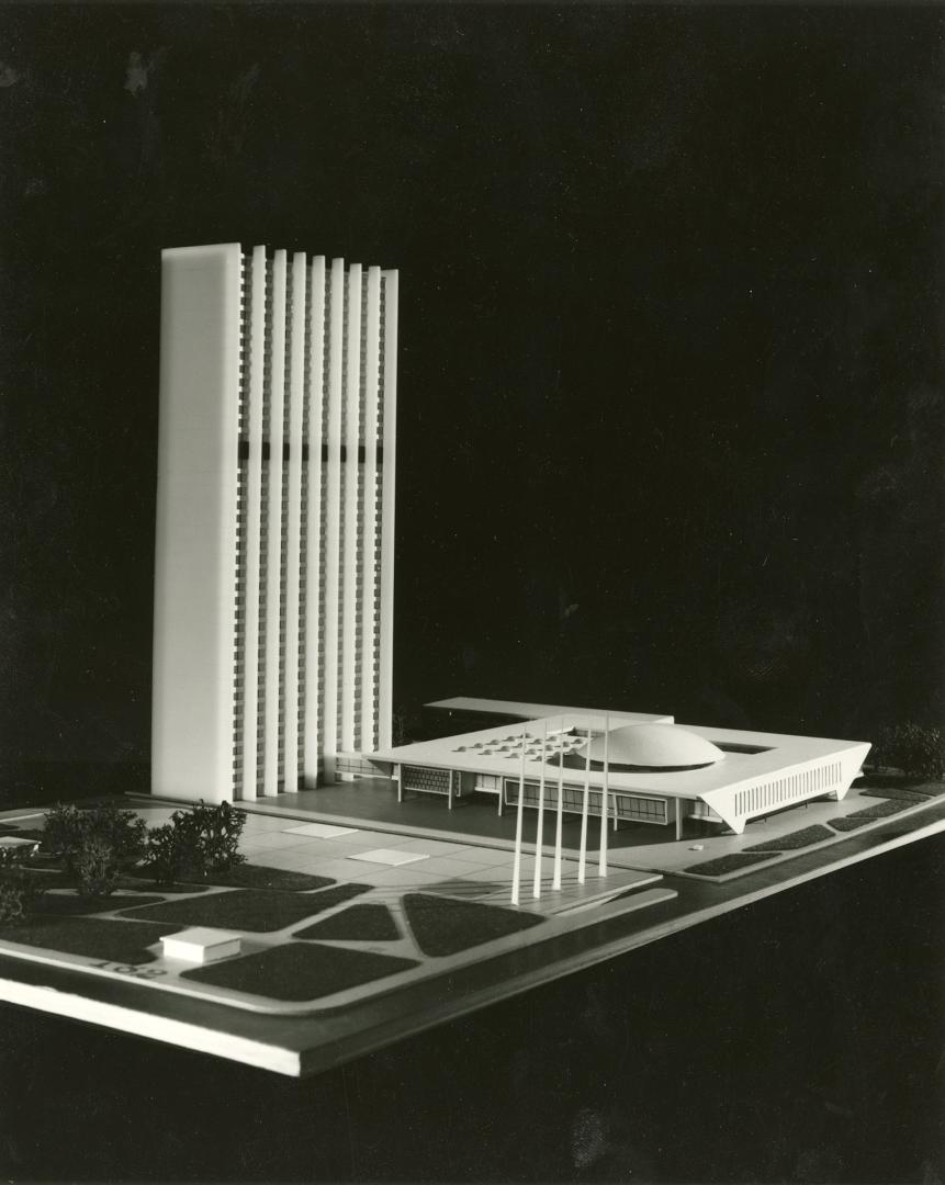 Mieczylsaw Ruchlewicz entry, City Hall and Square Competition, Toronto, 1958, architectural model