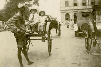 Adrian and Billie Conan Doyle in a rickshaw, Colombo, Sri Lanka