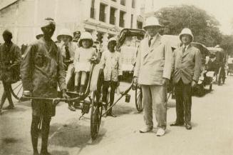 Arthur Conan Doyle with his children and secretary Alfred Wood in Colombo, Sri Lanka