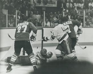 Sports - Hockey - Team Canada - Games - Montreal (1972)