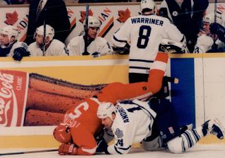 Sports - Hockey - Pro - Action - (1996) - 1 of 2