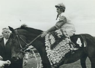 Sports - Horses - Race - Races - Queens Plate (1970)