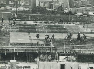 Sports - Olympics - (1976) - Montreal - Olympic Stadium - (Construction)