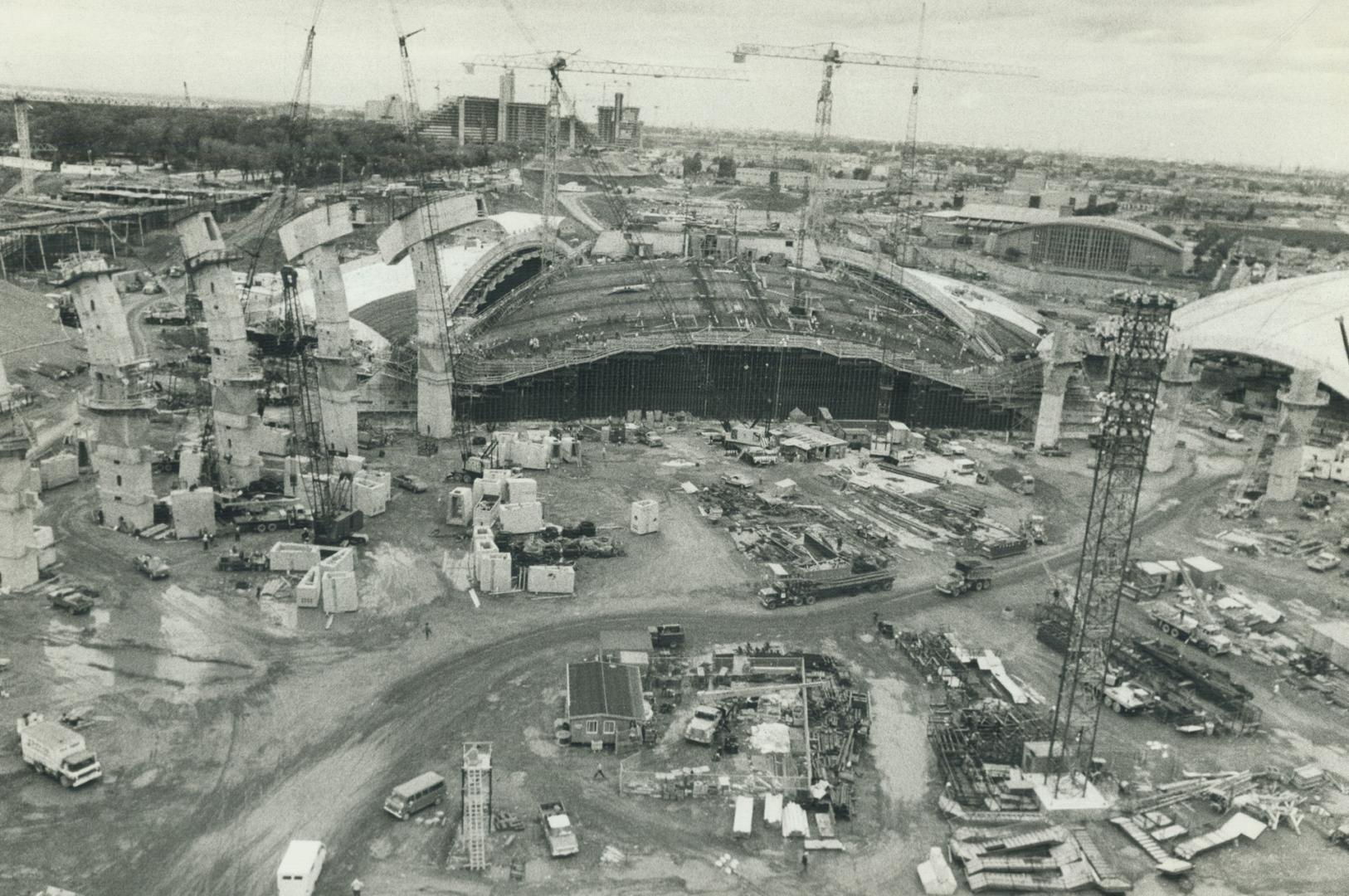 In foreground will be field of main stadium swimming pool in midle, Velodrome at right, Olympic village way back