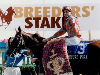 Pinafore Park winner of Breeders stakes