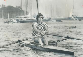 A pleasant scull session off sunnyside, Oarsman Andy Wyrobek of the Argonaut Rowing Club finds the sunny, balmy autumn weather ideal for sculling last(...)
