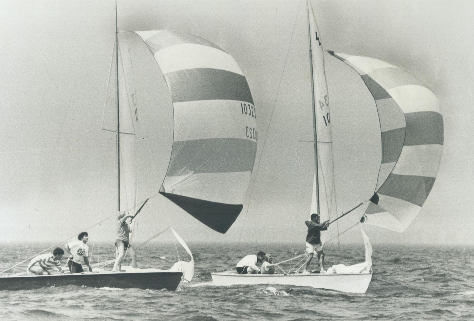 A Choppy Lake Ontario greeted the competitors in the final legs of the Canadian Open Lightning Championships yesterday