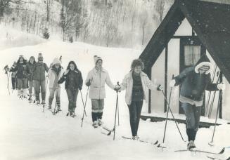 Bamboo poles for cross country skiing should be wrapped spirally